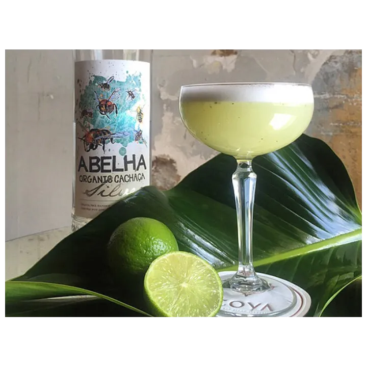 ABELHA Silver Organic Cachaça 39%